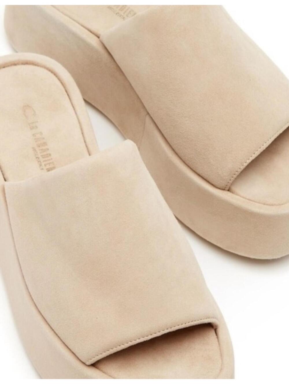 La Canadienne Kyrie Platform in Sand Size 37